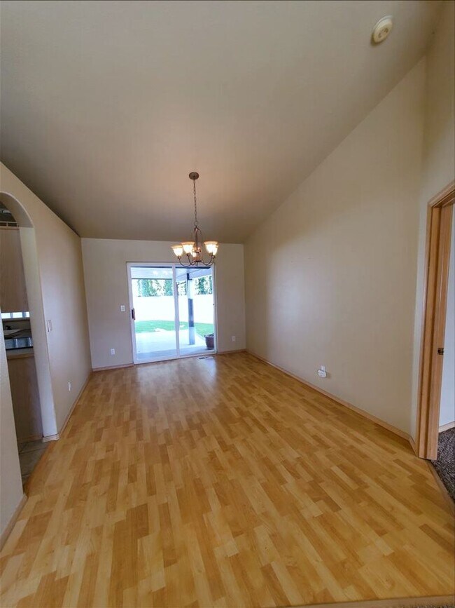Foto del edificio - 2756 Willowbrook Avenue