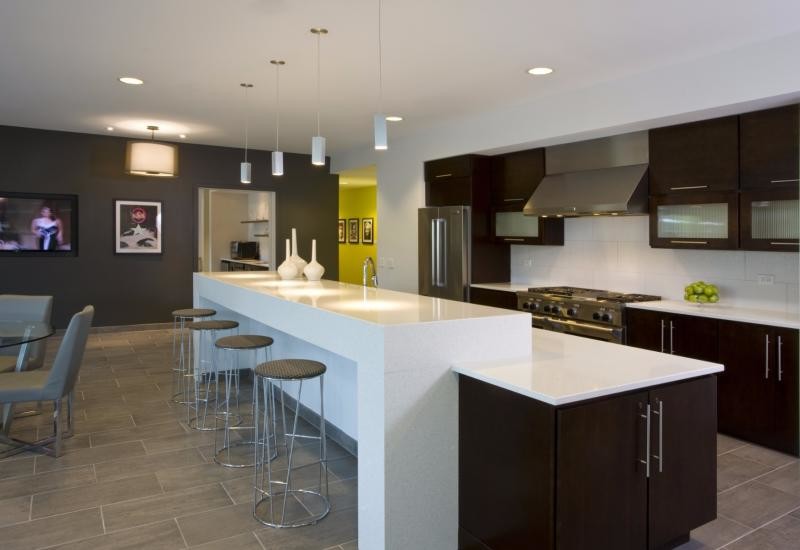 Foto principal - 3730 N Halsted St