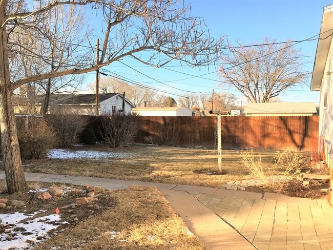 Building Photo - 721 Morrison Avenue