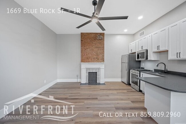 Foto del edificio - 1669 Blue Rock St