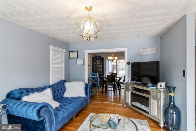 Foto del edificio - 522 Bend Circle Rd
