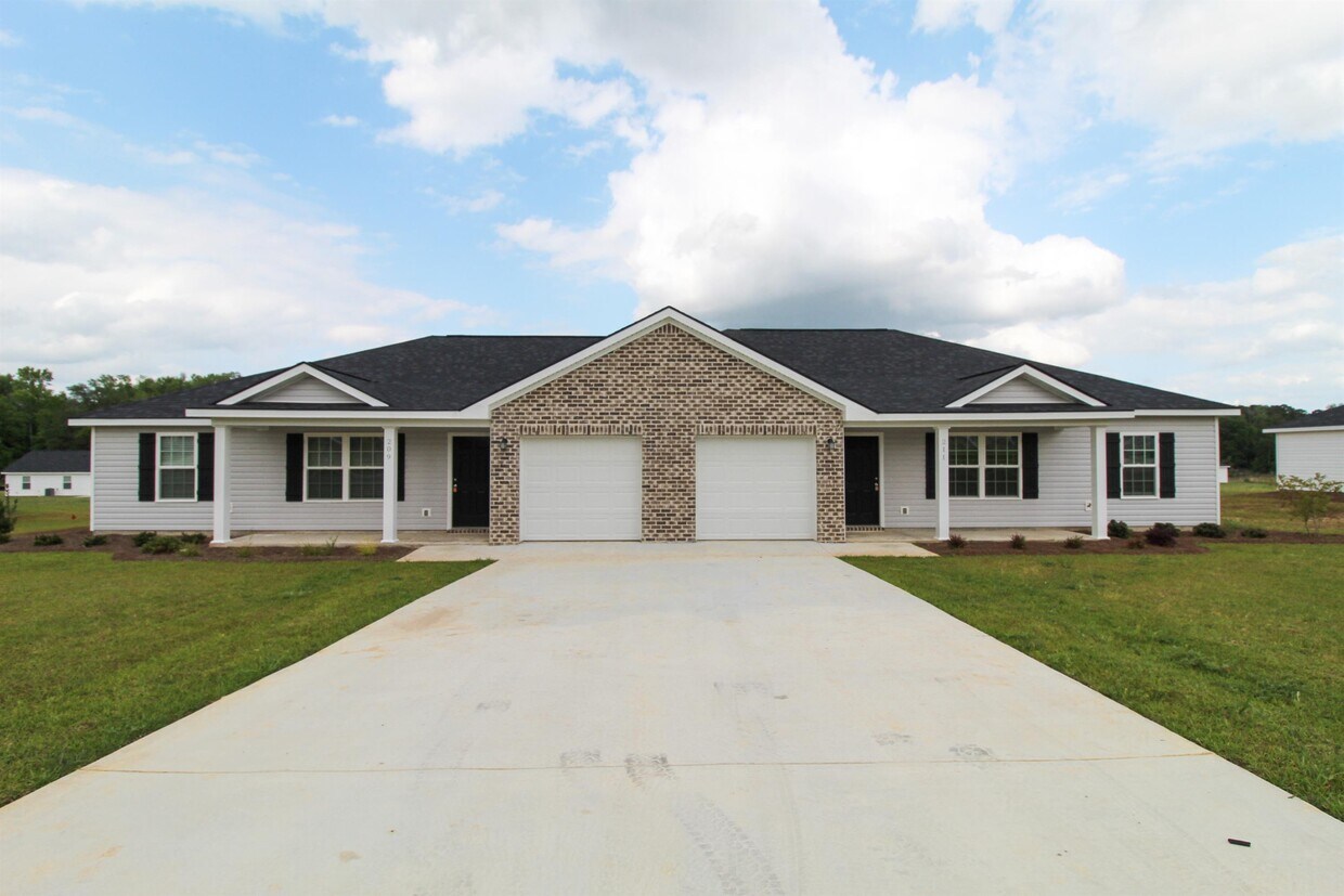 211 Evans Ter, Statesboro, GA 30458 House Rental in Statesboro, GA