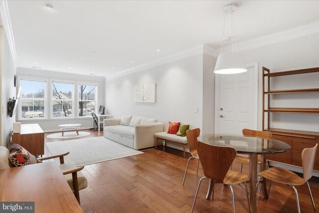 Building Photo - 2101 N Monroe St