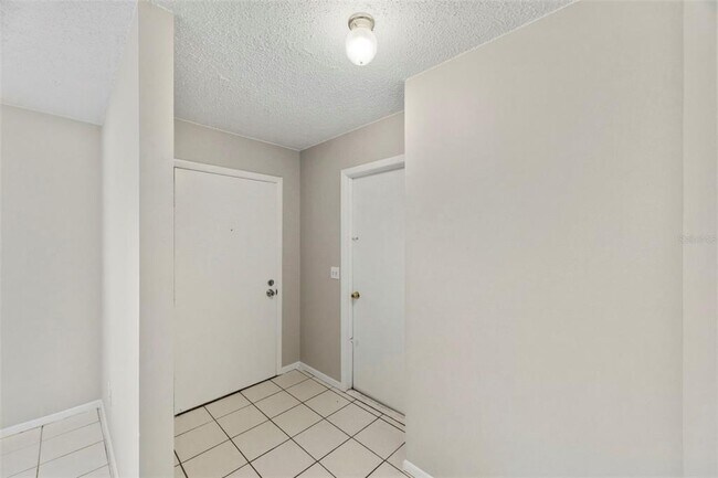 Building Photo - 8124 Omaha Cir