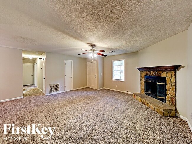 Building Photo - 3312 Westview Cove