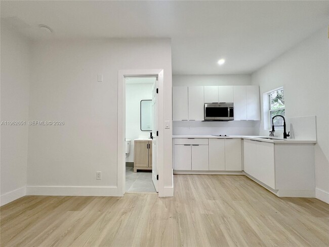 Building Photo - 2480 NW 96th St