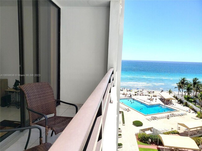 Building Photo - 3505 S Ocean Dr