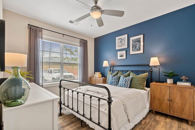 Interior Photo - Reserve at Greenwood