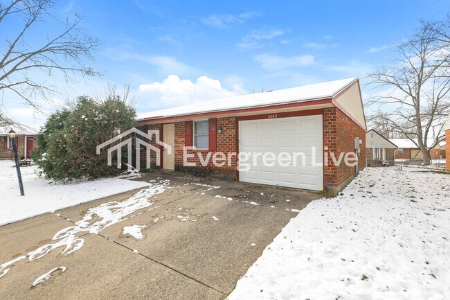 Foto del edificio - 8062 Mt Hood