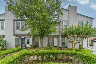 Building Photo - 5917 Fairdale Ln