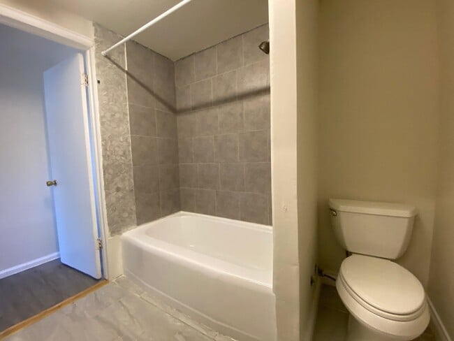 Photo - 2107 3rd Ave Apartment