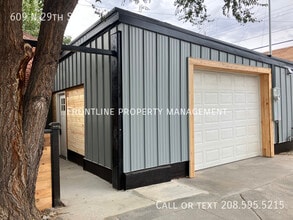 Building Photo - 609 N 29th St