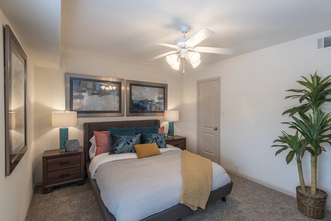 1BA, 1BA 742 - The Reserve at White Oak