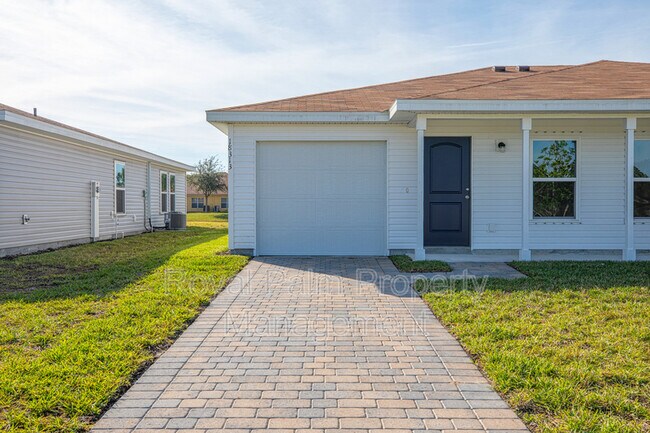 Building Photo - 18313 Gibraltar Ln
