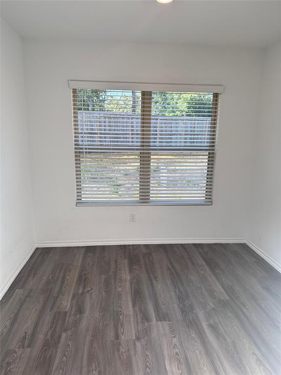 Foto del edificio - 1300 Winding Willow Dr