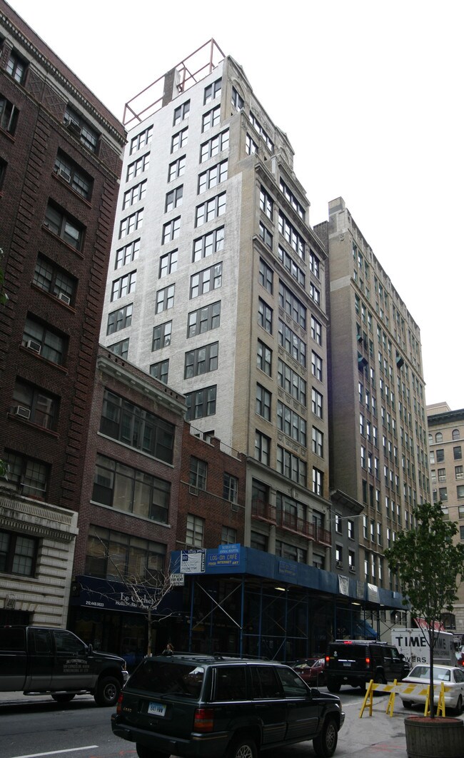 Foto del edificio - 43-45 E 30th St