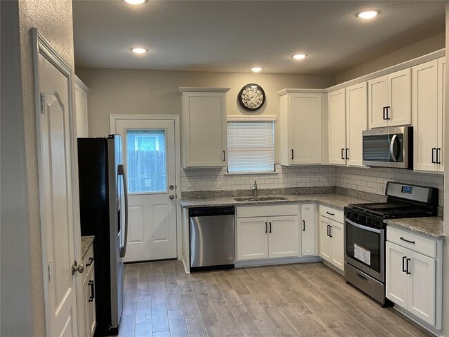 Building Photo - 25497 Northpark Spruce Dr
