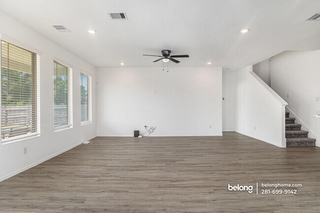 Building Photo - 19010 Sonora Chase Dr