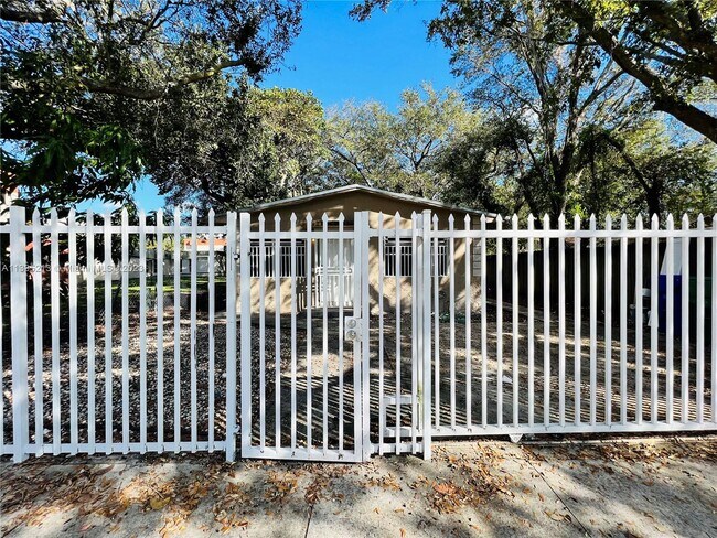 Building Photo - 5545 NW 3rd Ave