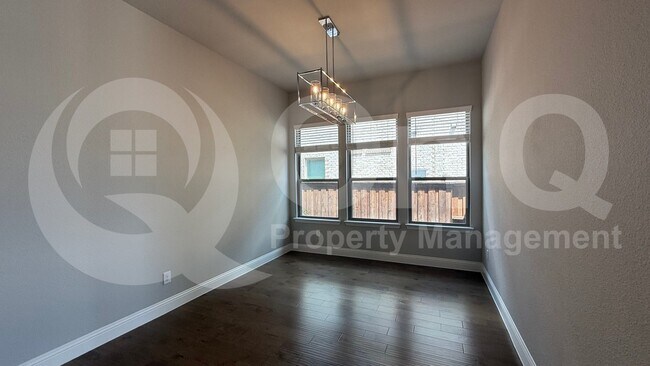 Foto del edificio - 3508 Covedale Blvd