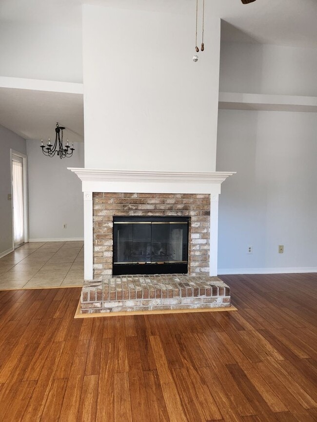 Photo - Move in Ready in NW Gainesville! House