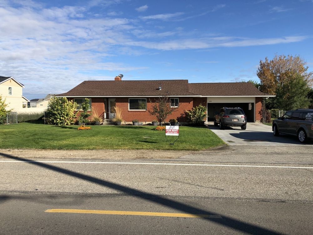 Foto principal - 1030 W Hubbard Rd