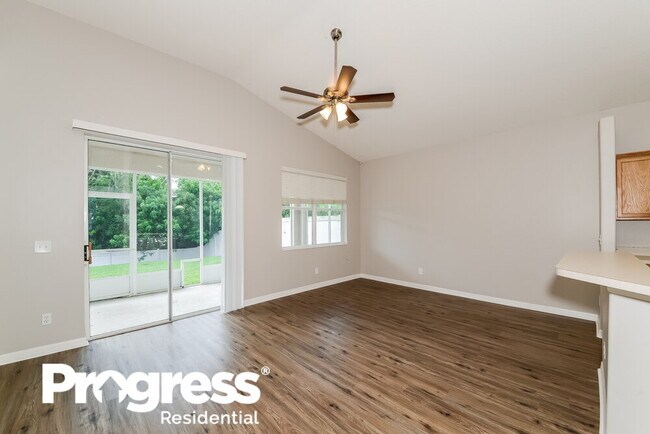 Building Photo - 5135 Clover Mist Dr