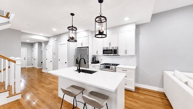 Foto del edificio - 187 Linwood Ave