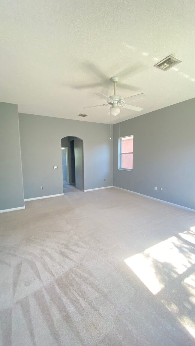 Foto del edificio - 9814 Shepard Pl