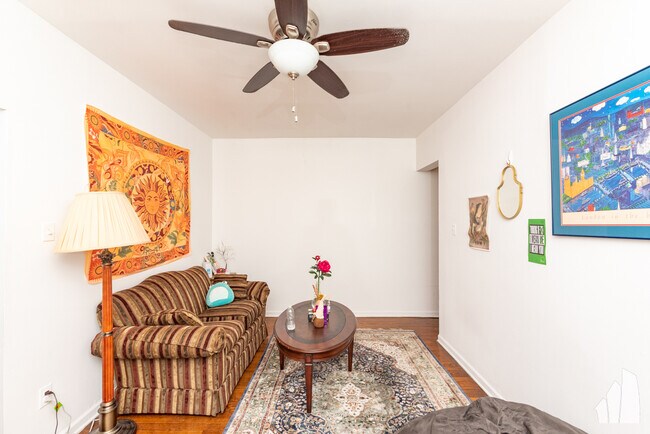 Foto del edificio - 3024 N Halsted St