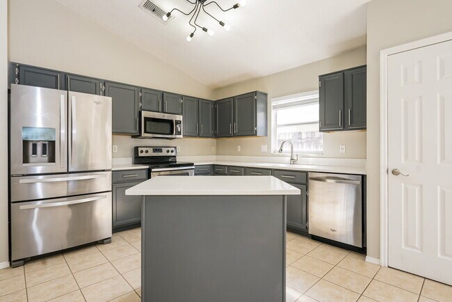 Foto del edificio - 4412 Brookstone Ct