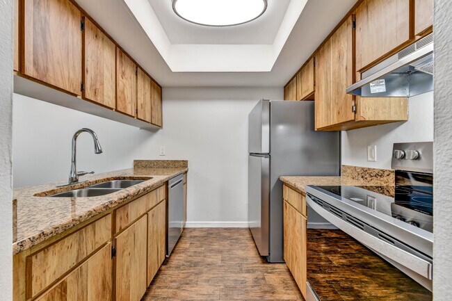 Foto del edificio - 3109 W Horatio St