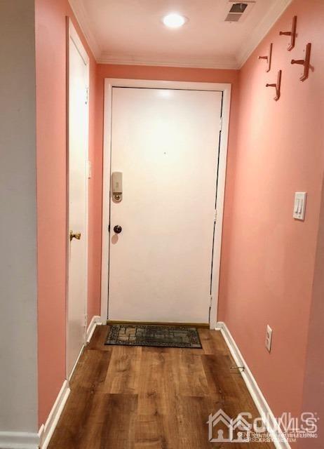 Building Photo - 48 Hampshire Dr