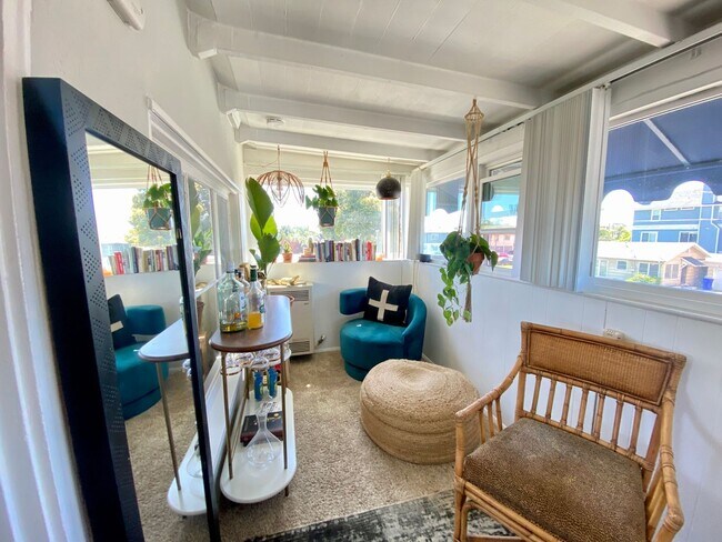 Building Photo - Madison Triplex