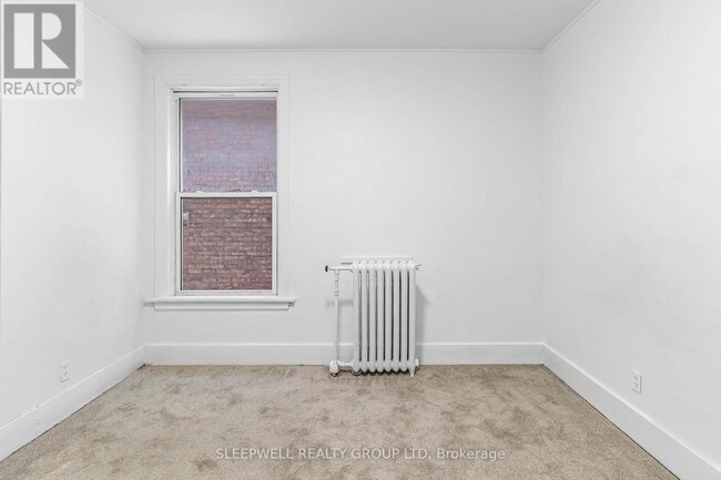 Building Photo - 275 Bronson Ave