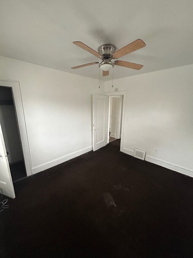 Foto del edificio - 4067 E 143rd St