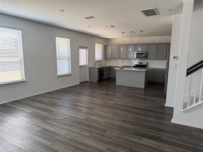 Foto del edificio - 316 Harper Ln