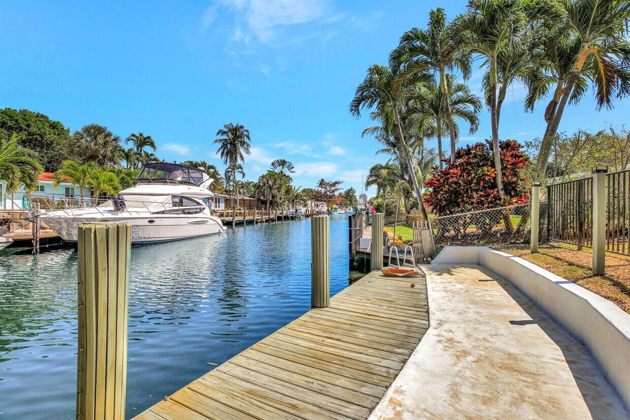Photo - 1733 Southwest 5th Court, Fort Lauderdale, FL 33312 - 3 BR 2 BA Single-Family Home