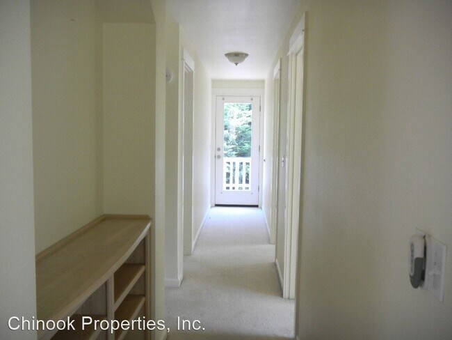 Building Photo - 3 br, 2 bath House - 2437 Portland Aly