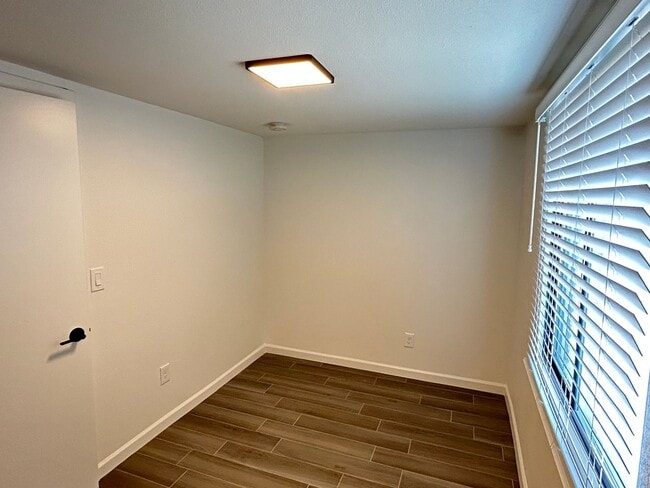 Foto del edificio - Downtown Chandler remodeled 2 bed 1 bath!