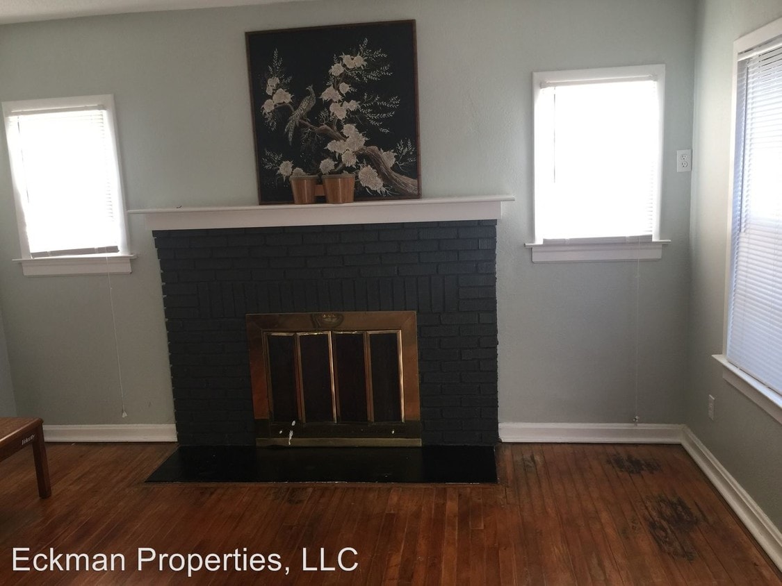 Building Photo - 4 br, 1 bath House - 1006 Meadow Ln