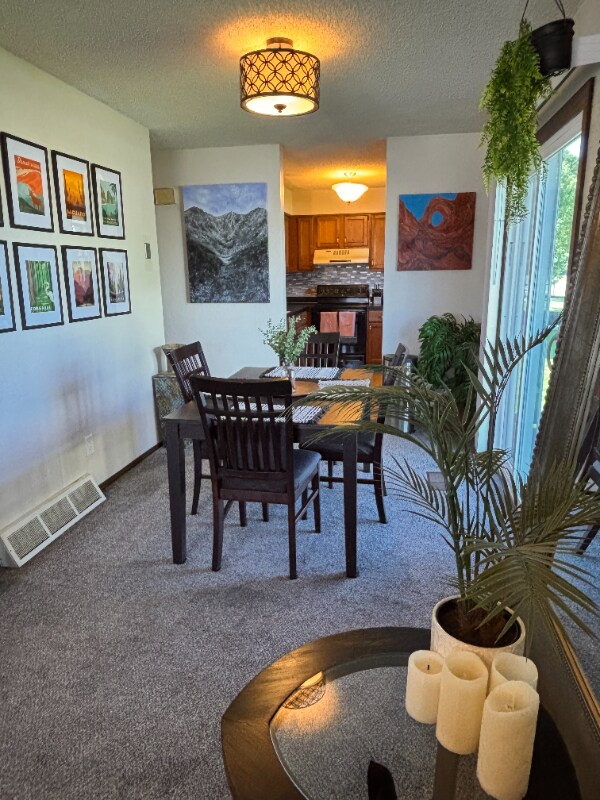 Foto del edificio - 1702 S 6th Ave