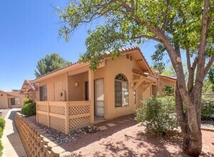 Building Photo - 577 Sawmill Cove