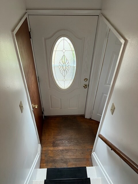 Primary Photo - 51 E Laurel St