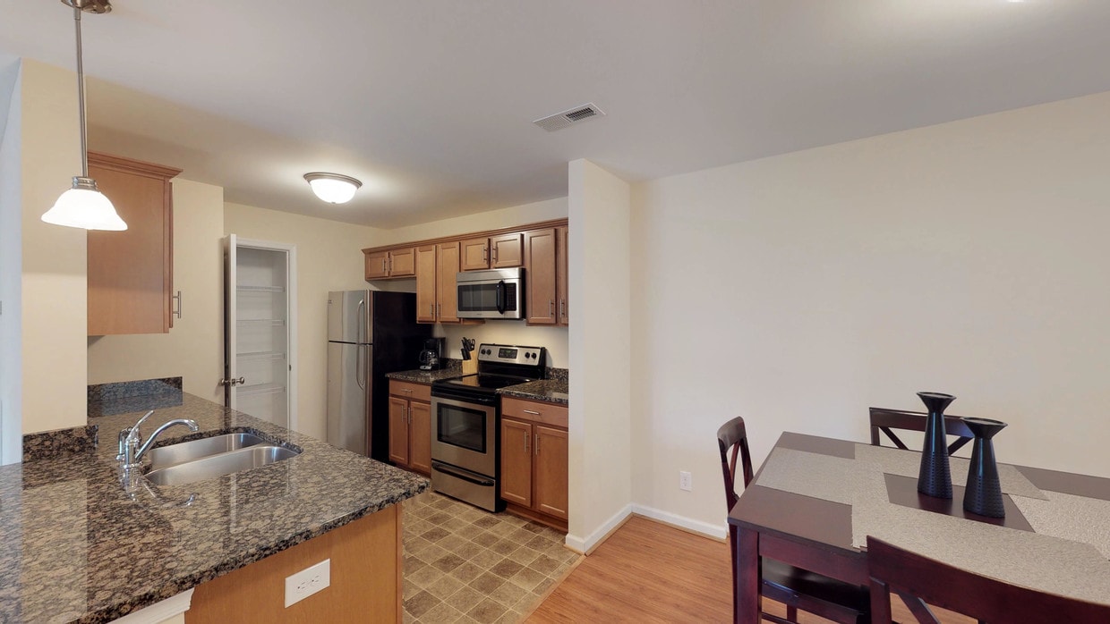 Photo - Jefferson Forest Manor Apartments