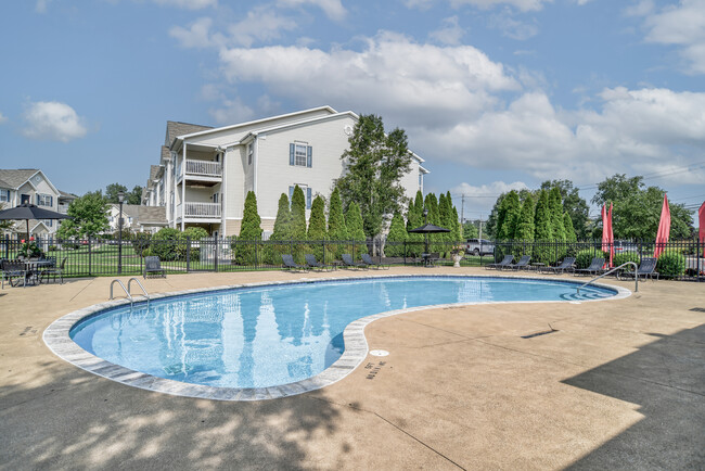 Piscina - Stone Ridge Apartments