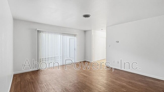 Building Photo - 5441 Olympic Way
