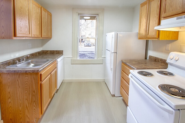 Foto del edificio - 319 Franklin Ave