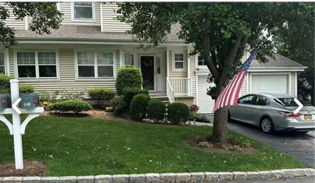 Foto del edificio - 140 Winding Ridge Rd