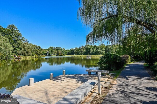 Building Photo - 1581 Regatta Ln